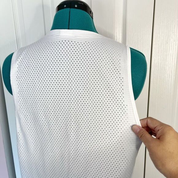 Lululemon Swiftly Lightweight Sleeveless Mesh Muscle Flowy Relax Fit Tank Top - Picture 7 of 10